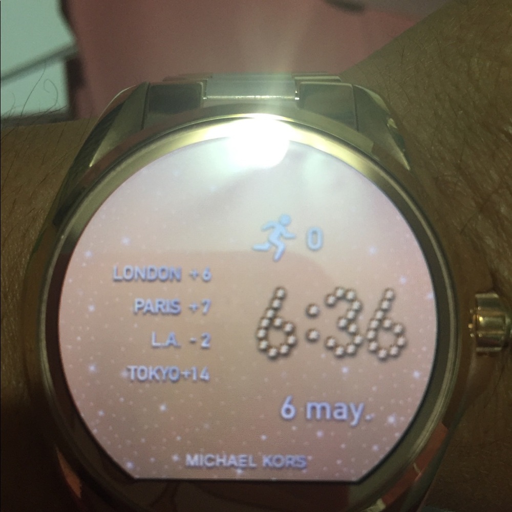 smart watch mk like new